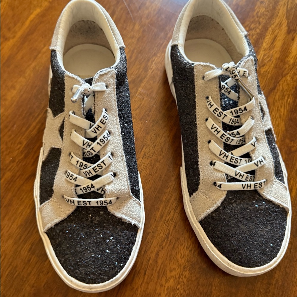 Women’s Vintage Havana Glitter Sneakers - Black and Cream